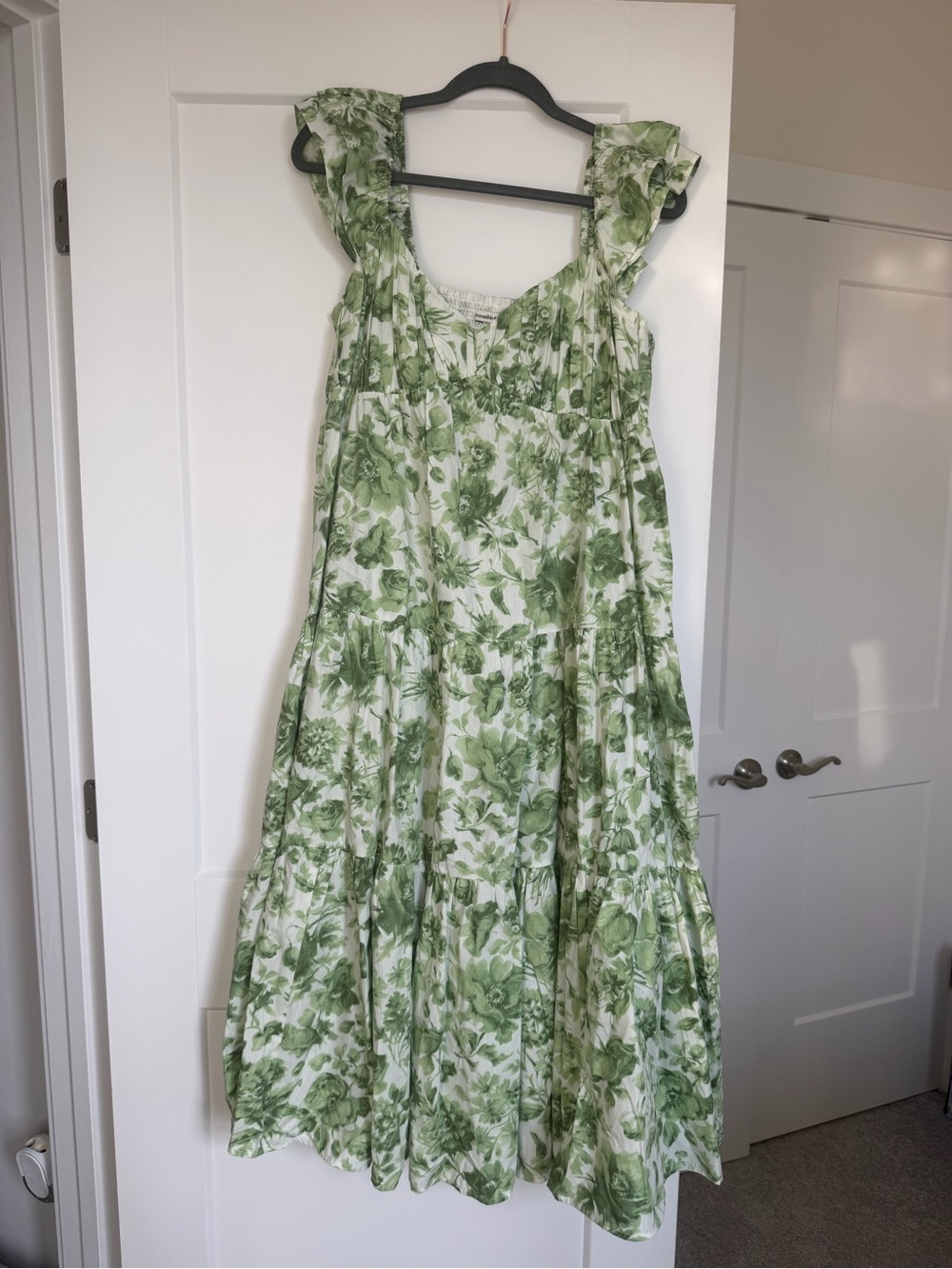 Abercrombie & Fitch White and Green Floral Tiered Maxi Dress